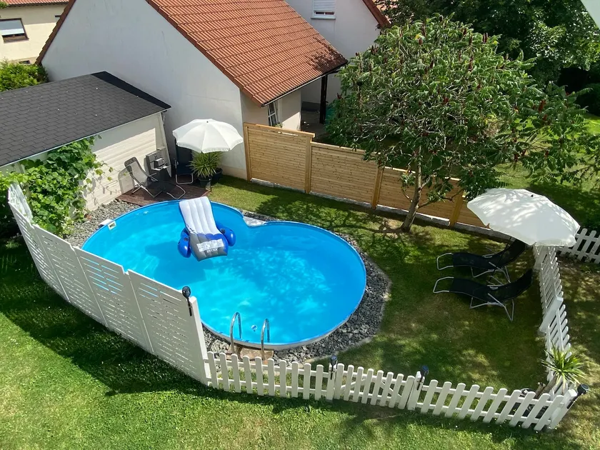 Beautiful newly renovated vacation apartment 2020 with pool - Image 1