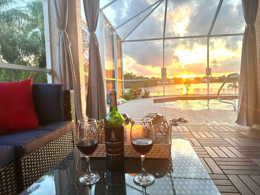 Sunset pool house with Lakefront Close To Beaches - Image 1