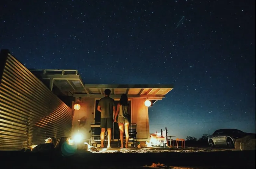 Unique desert view getaway under the stars - Image 1