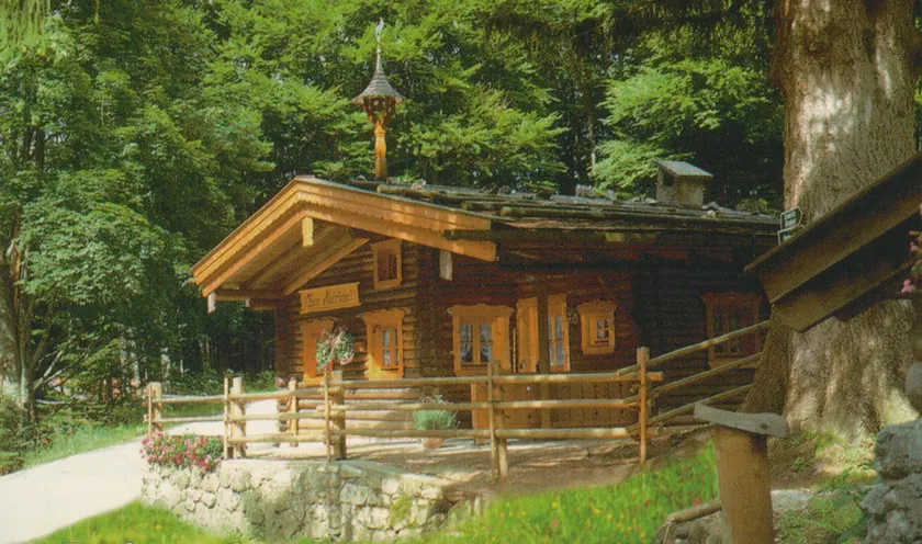 Ruhpolding Alpine hut • Hut feeling & car access - Image 1