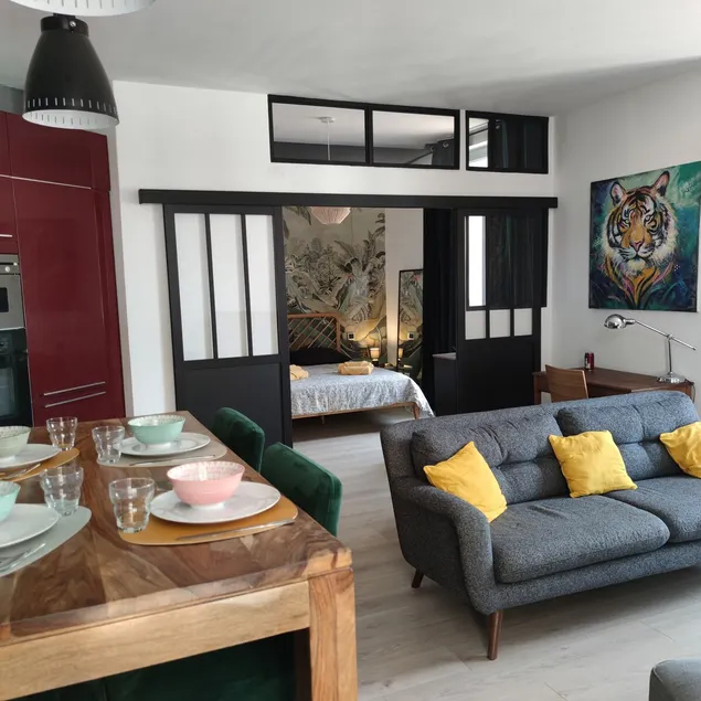 Beautiful 70 m2 apartment in the city center of Ajaccio - Image 1