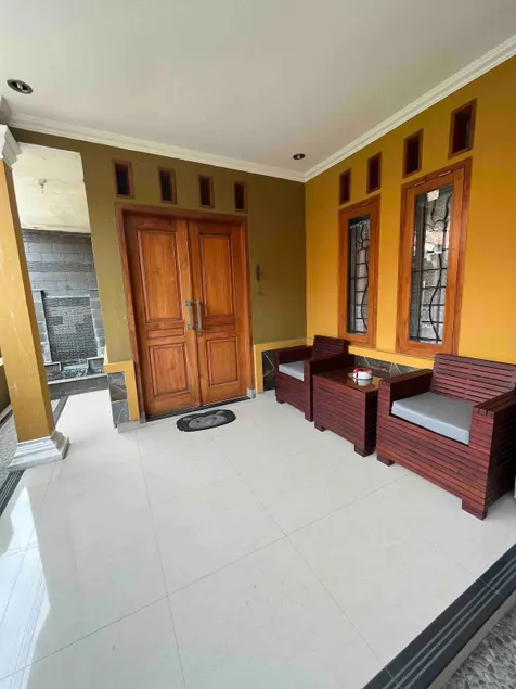 Guesthouse Hannia Cirebon - Image 1