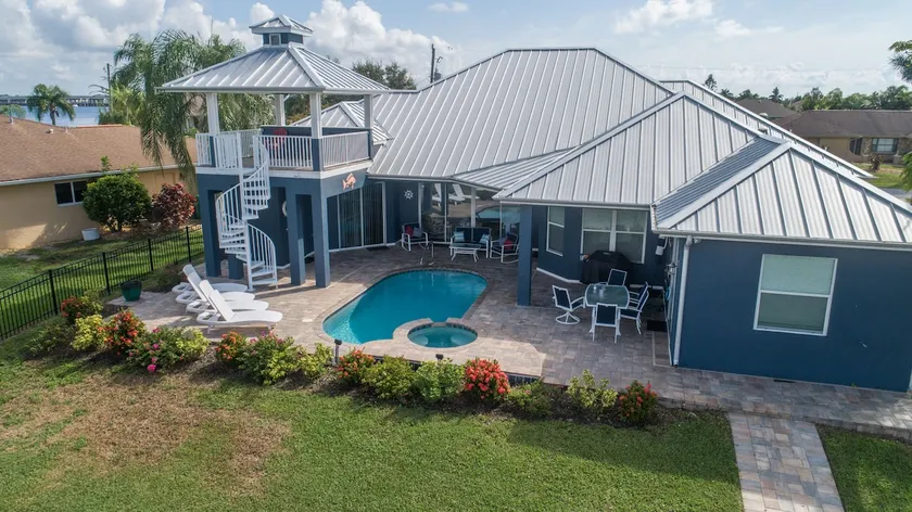 Myakka River Retreat - Image 1