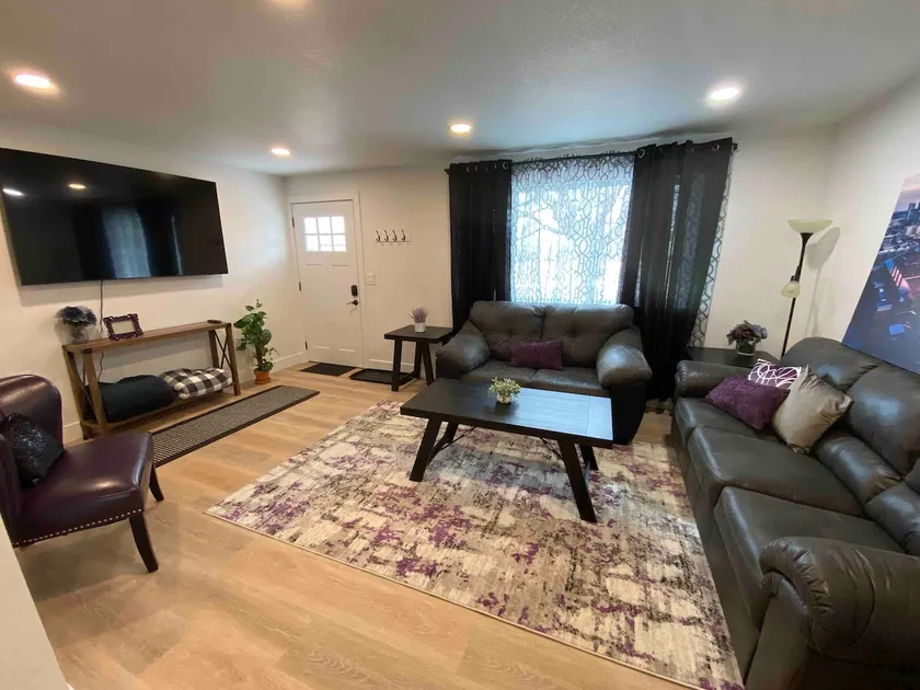 Spacious 4BR Denver Home: 4 King Beds, Pet Friendly, Arcade & Backyard - Image 1