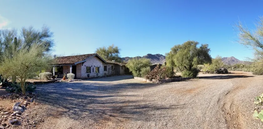 Lazy C Homestead - Image 1