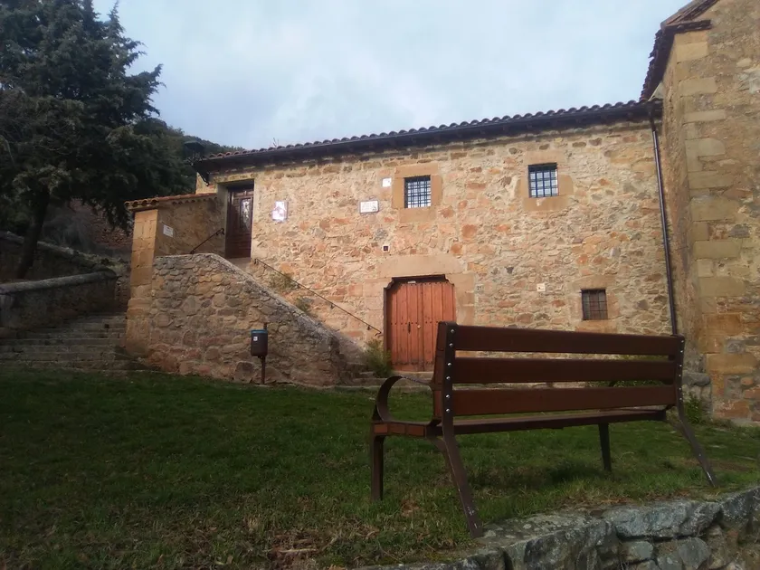 Rest and nature in Valdegeña - Image 1
