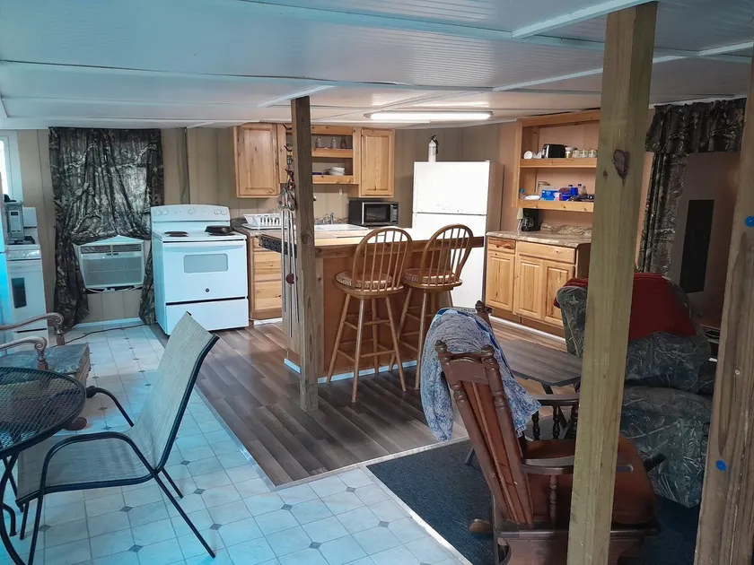 Lake Sam Rayburn Cabins, at Monterrey Park #2 - Image 1