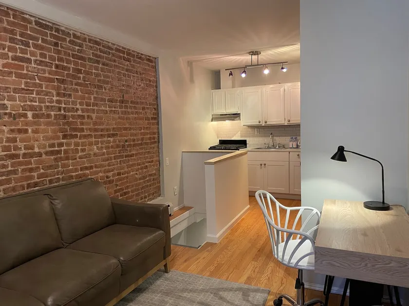 Best of Bushwick - 2 bedrooms-Steps to L/M Subway - Image 1