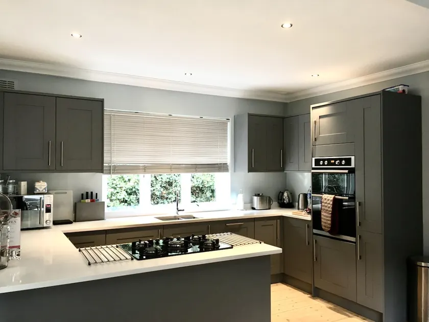 Cosy 3BR home in forest close to London & Stansted - Image 1