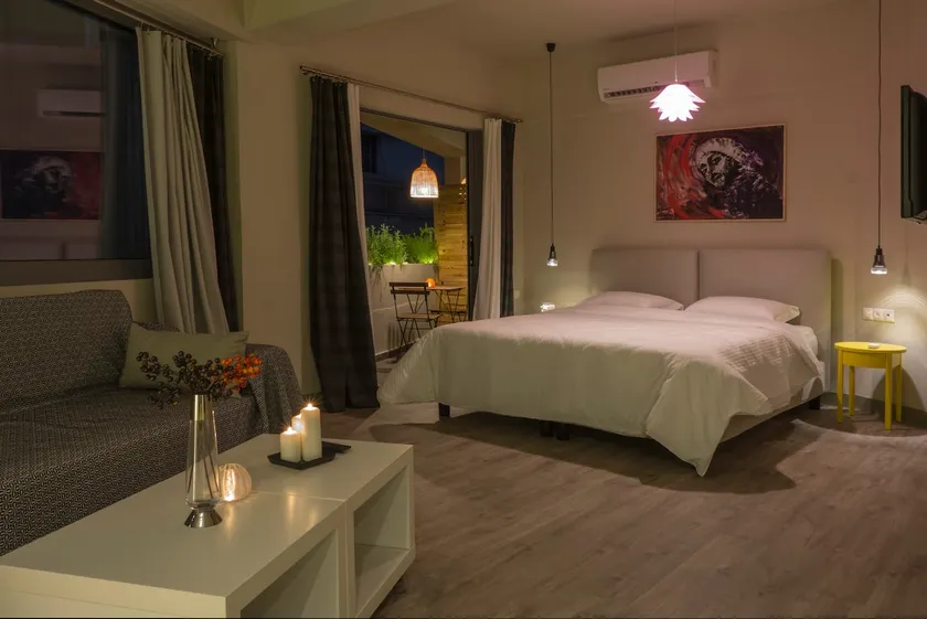 The ”Suite 201” by the Acropolis. - Image 1