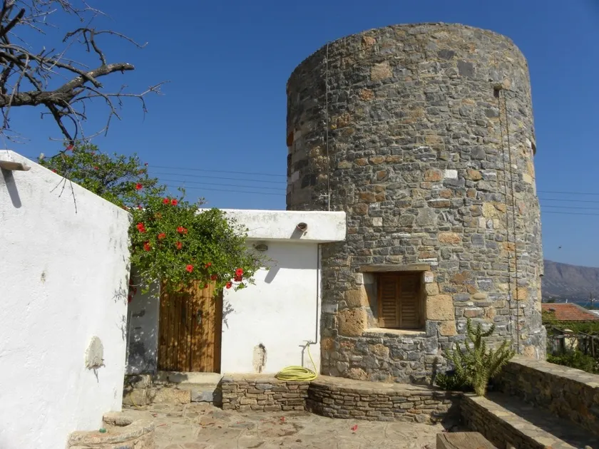 Windmill house by the sea in Elounda - Crete - Image 1