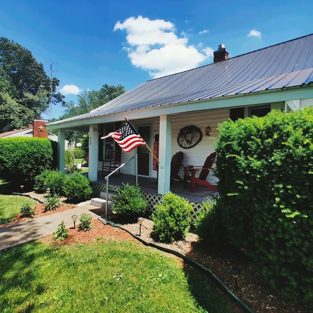 Country Charm - Image 1
