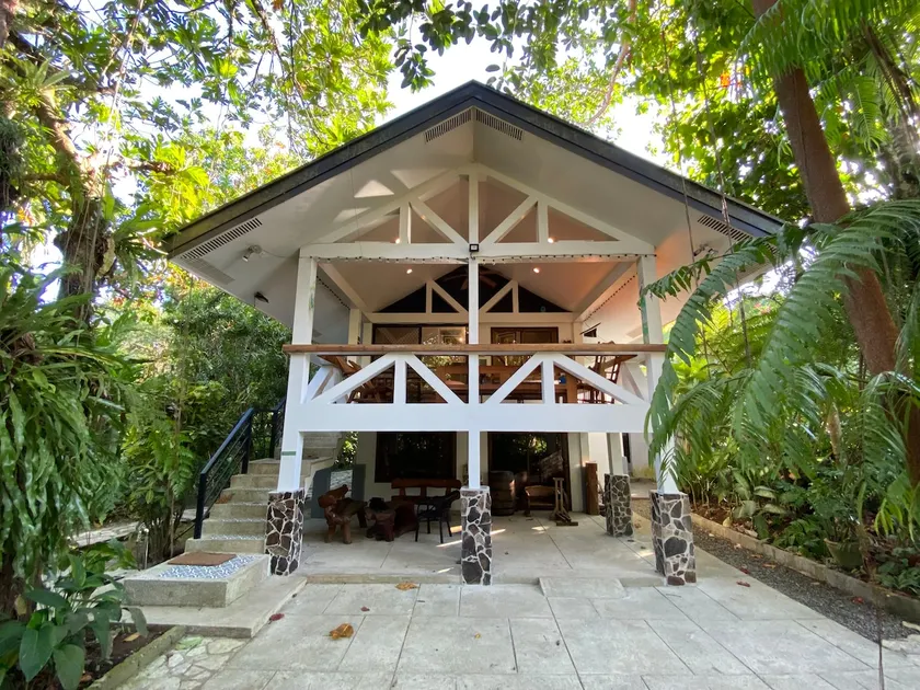 Tanay Broom - Cottages in Sierra Madres - Image 1