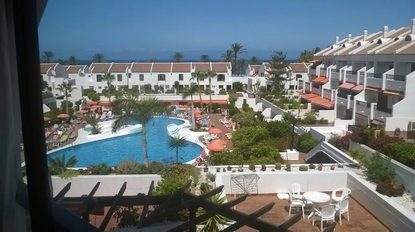 Offer 10/14 -18/27 Oct LasAmericasParqueSantiago1 - Image 1