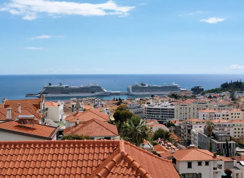 Luxury Apartment Living Funchal - Image 1