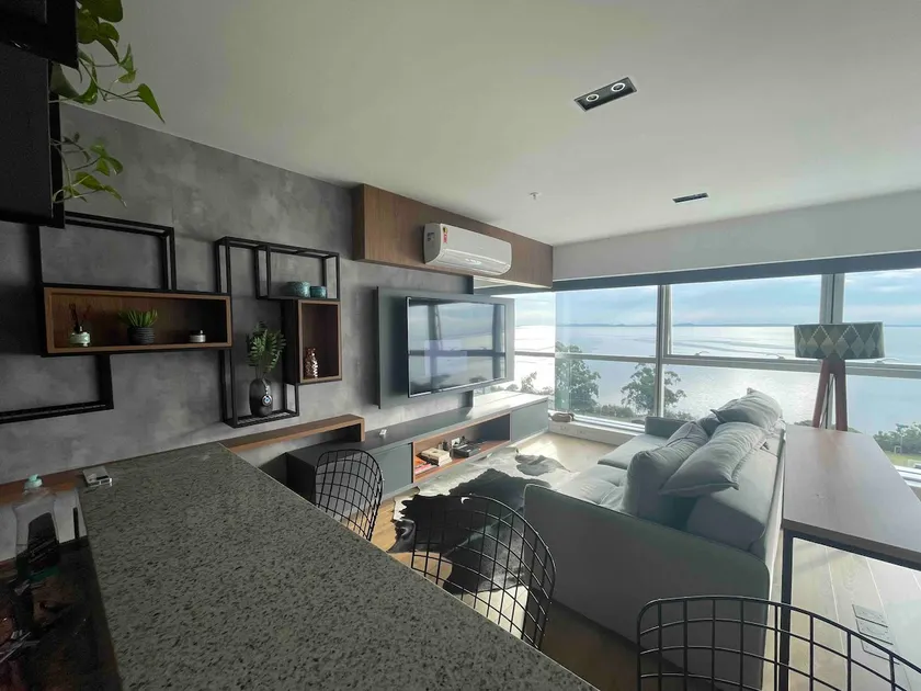 Loft in Barra Shopping Sul with a beautiful view of Guaíba! - Image 1