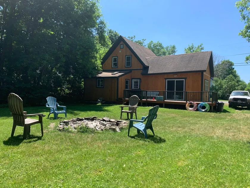 The Eagles Nest River house - Image 1