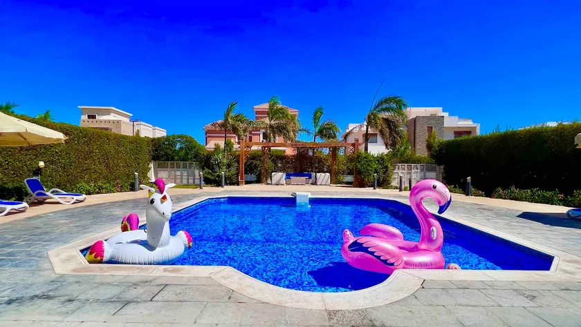 Luxury 4BD sea view villa in Hurghada with pool - Image 1