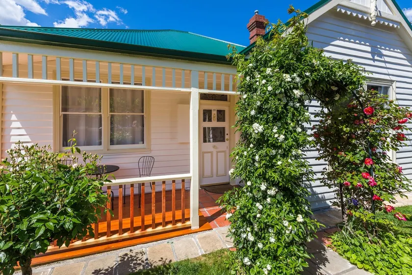 Rosehaven Cottage - Image 1