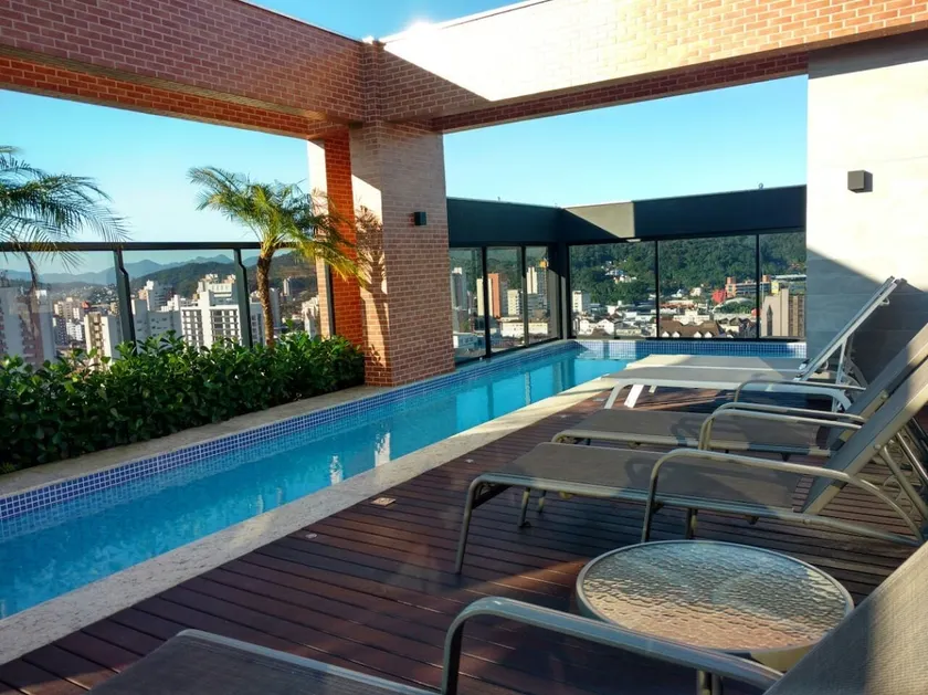Duplex, 150 m from Shop Mueller, Downtown, 2 bedrooms, Top floor - Image 1
