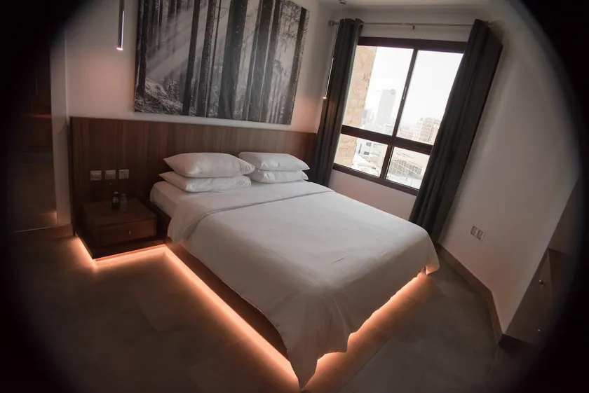 Luxury Seaview apartment in Salmiya - Image 1
