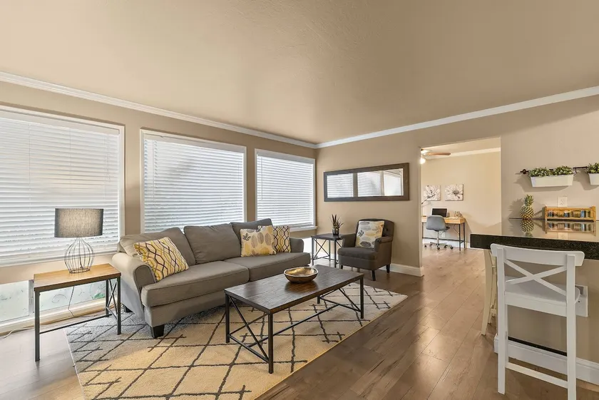 Feel at Home in Chesline - Image 1