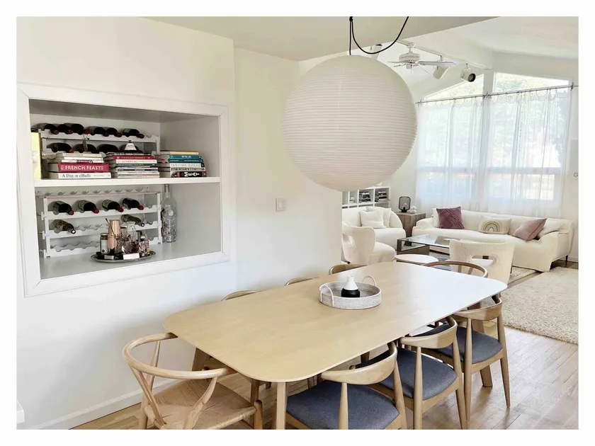Beachy Modern 3-Bedroom - Image 1