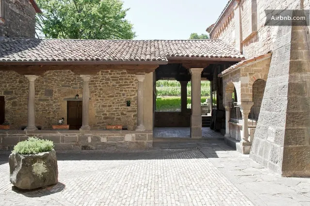 Historical House Medieval Abbey - Image 1