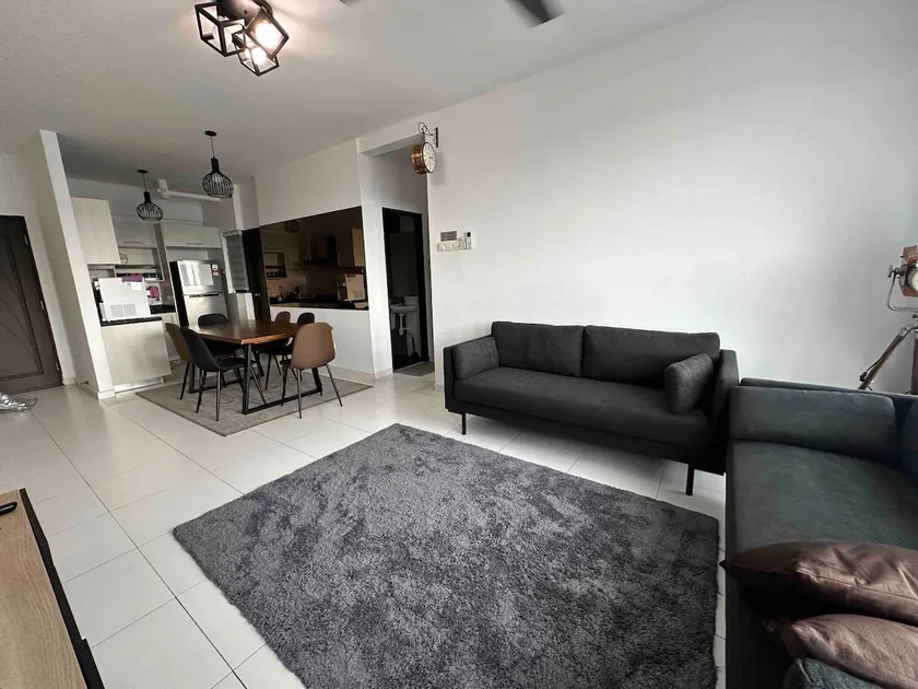 Kyra The Heights Residence Condo Ayer Keroh Melaka WiFi, Netflix & Pool - Image 1