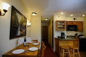 The Christie Lodge – All Suite Property Vail Valley/Beaver Creek - Image 1