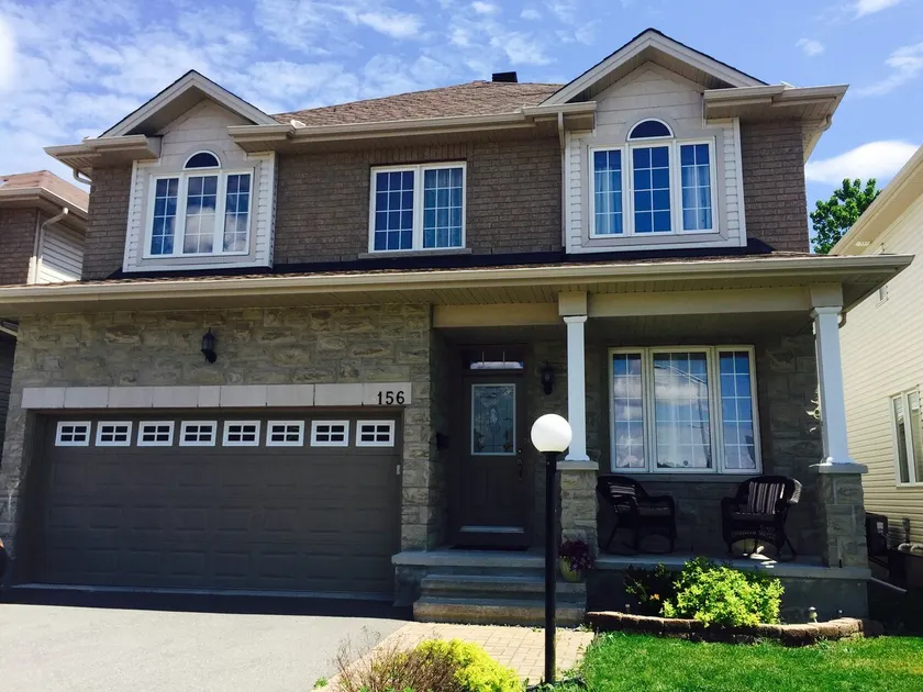 Beautiful House - 15 Min from Downtown Ottawa - Image 1