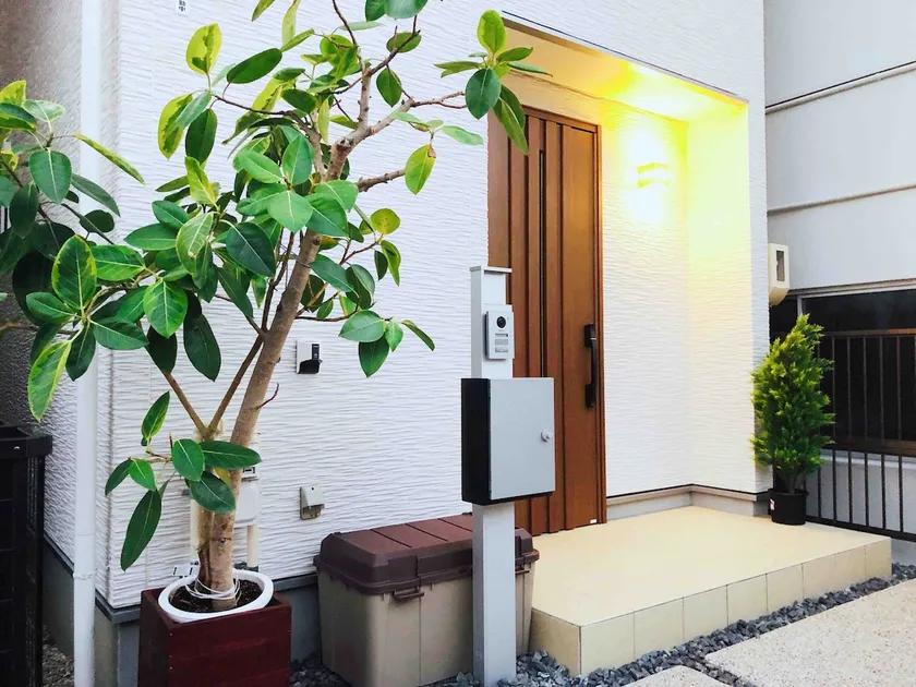 Lily/New 3-story building/Luxury/Convenient/2-3 minutes walk from Higashiyama Line subway exit (near Nagoya Station) - Image 1