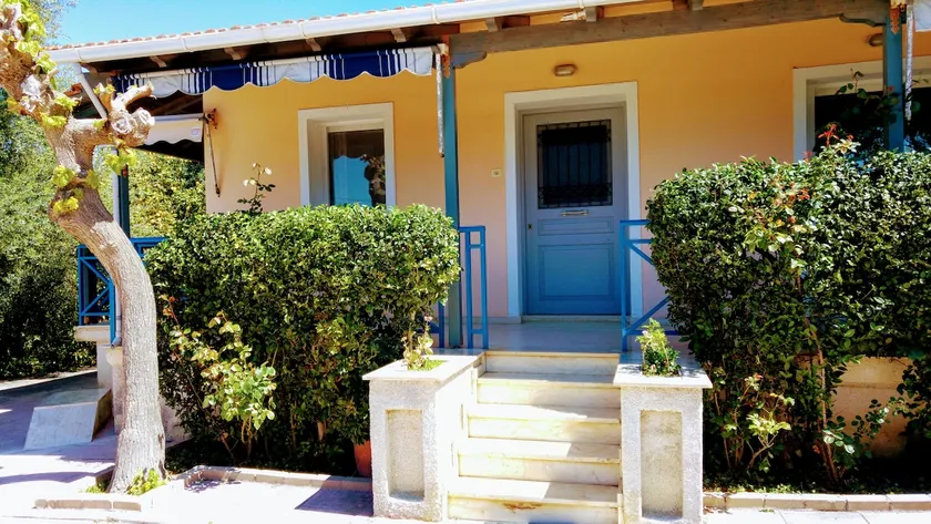 V-Apartments - Image 1