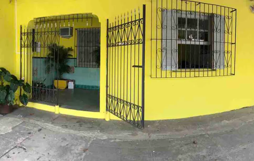 House - Pitangueiras Beach (600 meters from the sea) - Image 1