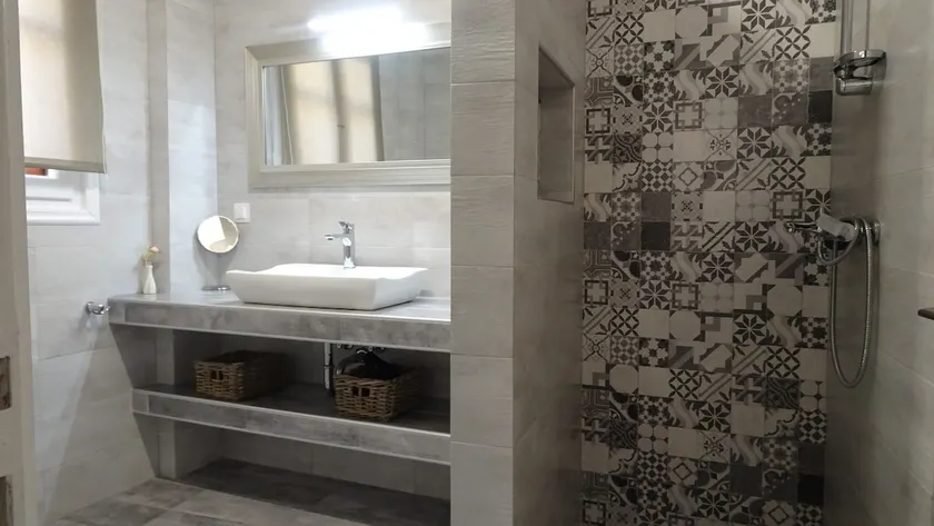 Cozy & modern apartment in the city center. - Image 1