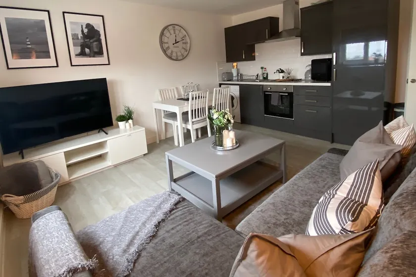 Coalhouse Apartment - Image 1