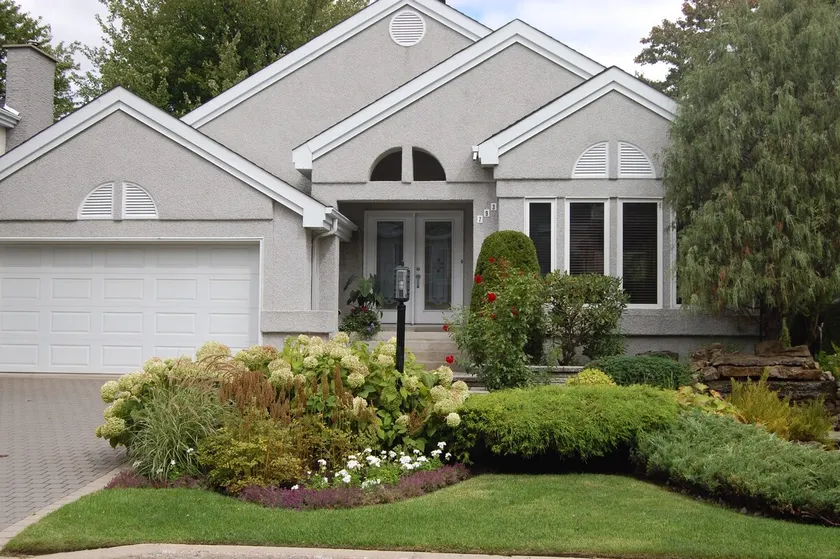 Great, pretty and big house. - Image 1