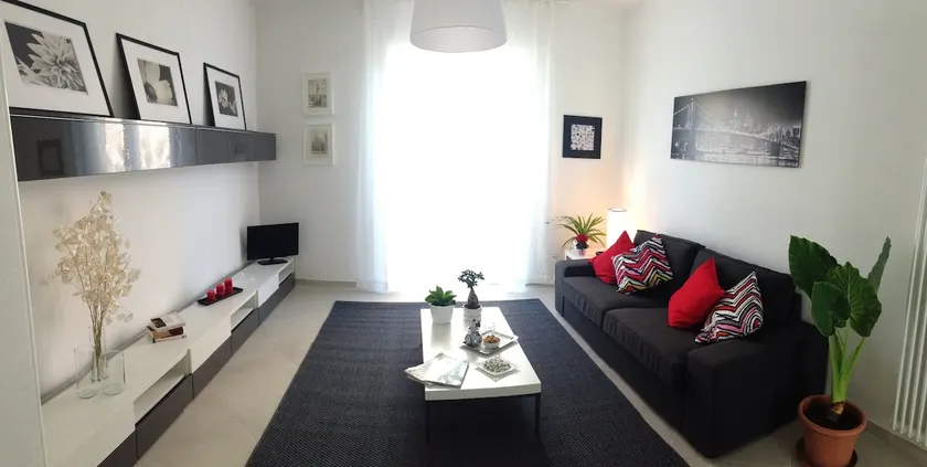 Spacious Apartament - Image 1