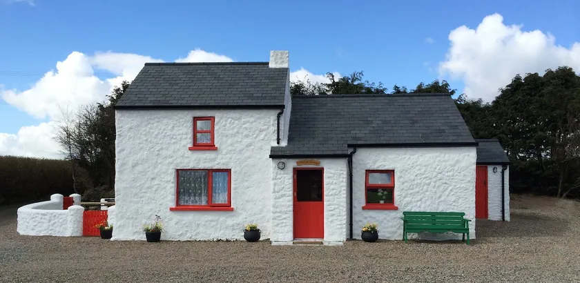 Cobblers Cottage Creggan - Image 1