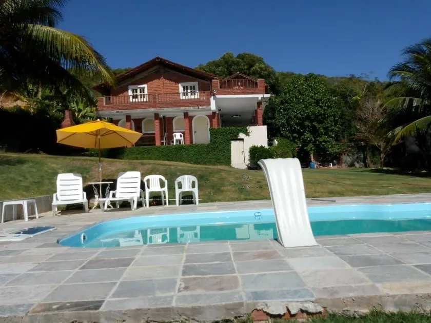 House on Praia Japaratinga - Image 1