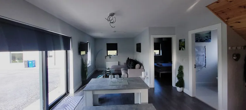 Ocean Breeze Lodge Apt 4 bed (New-Build 2024) - Image 1