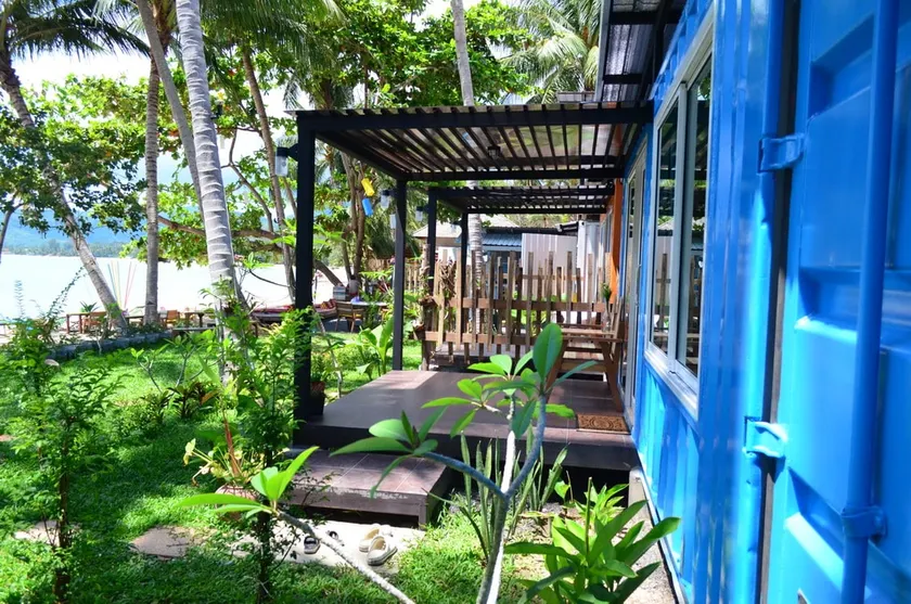 THINK & Retro Cafe Lipa Noi -Garden Cottage - Image 1