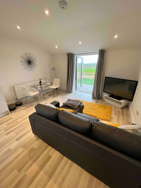Modern Hideaway With Stunning Countryside Views - Image 1