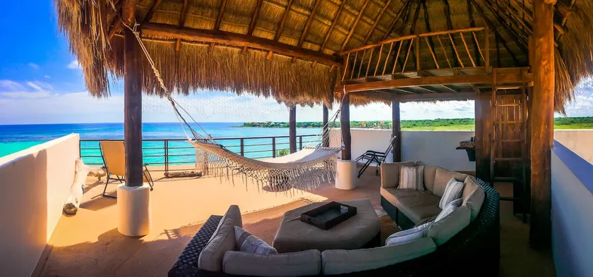 Simply Akumal's Best!  Luxury Beachfront Penthouse w/Infinity Pool, Rooftop... - Image 1