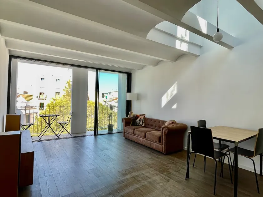 Loft en el centro con aire acondicionado - Image 1