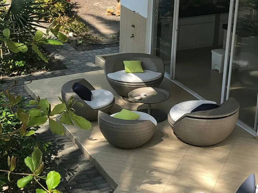 Beachfront house - Image 1