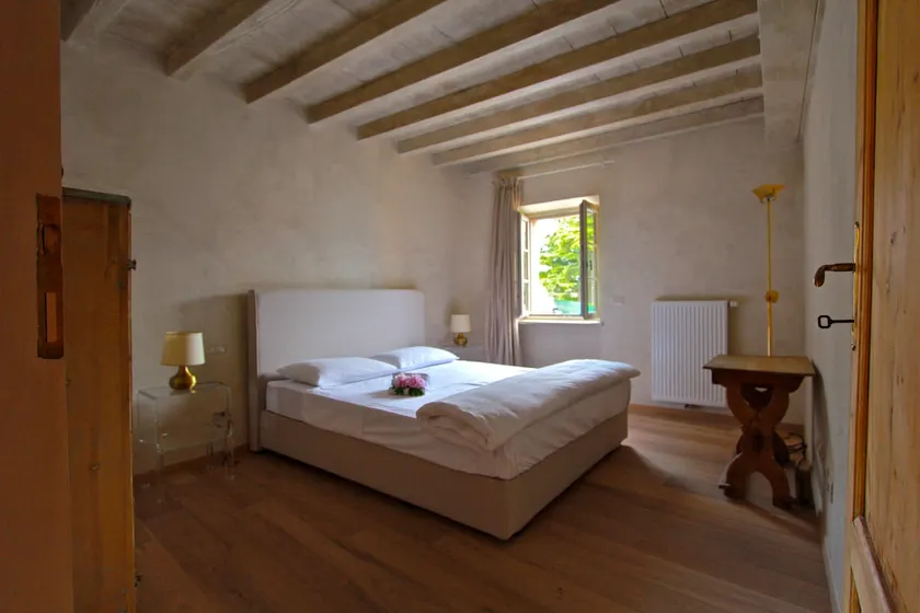 Precious, old Villa in Gargnano - Image 1