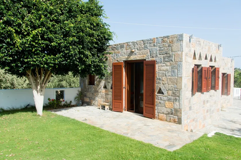 Stone Studio Close To The Beach - Image 1