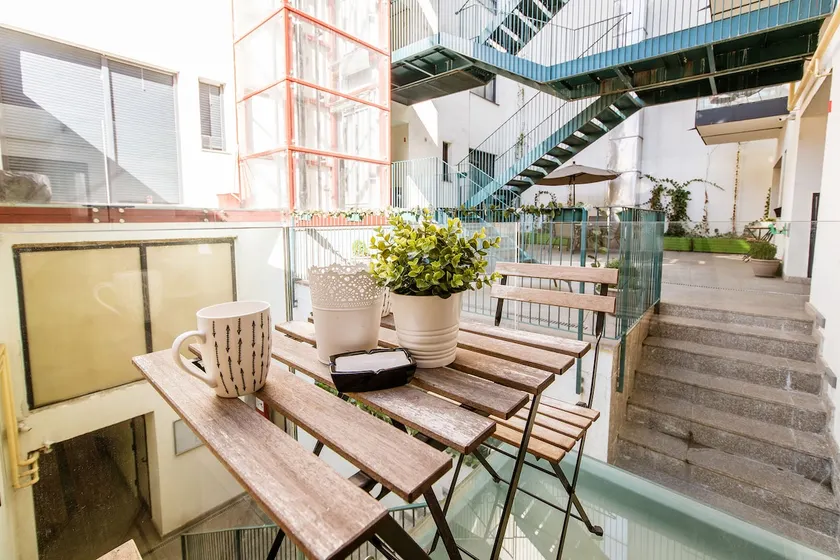 Gorgeous Gray Studio | Old Town | New Building - Image 1