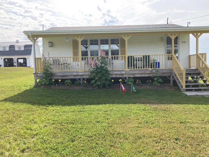 Cozy Cottage - Image 1